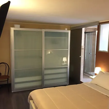 Apartment Two Steps Ortygia Syrakus