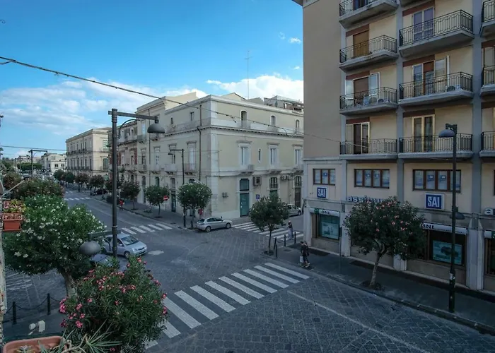 Two Steps Ortygia 시라쿠사